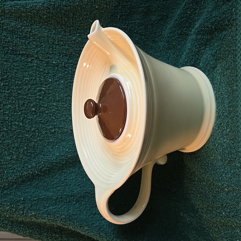 Ceramic Tea Pot